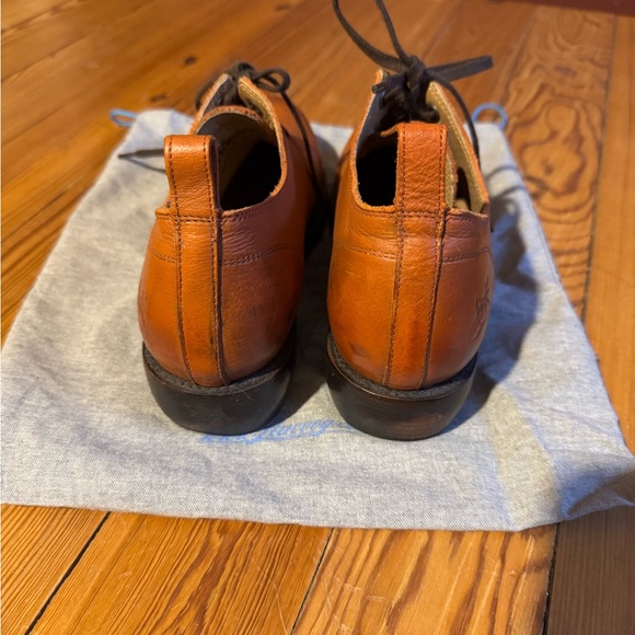 Brown Leather Lace-Up Shoes - Picture 3 of 9